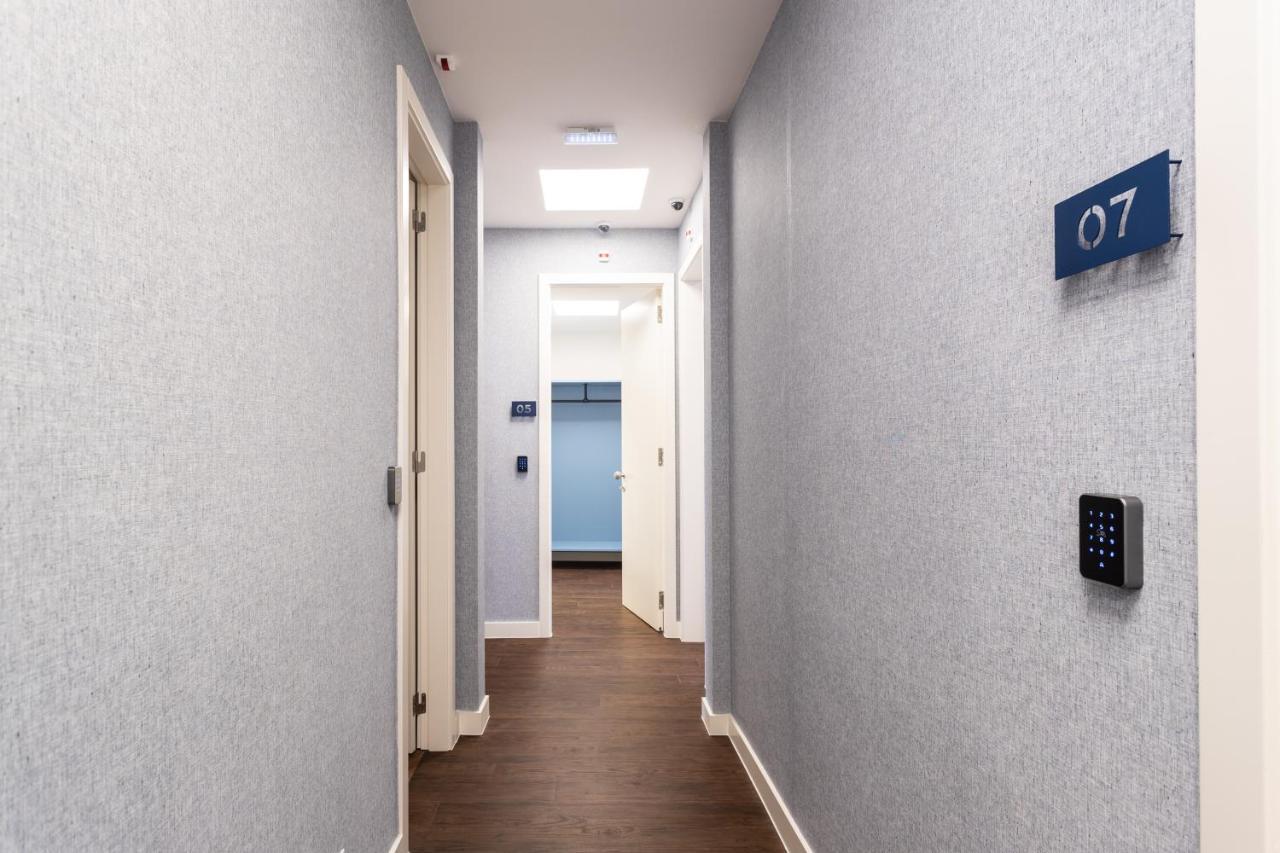 Bairro Alto Guesthouse リスボン エクステリア 写真